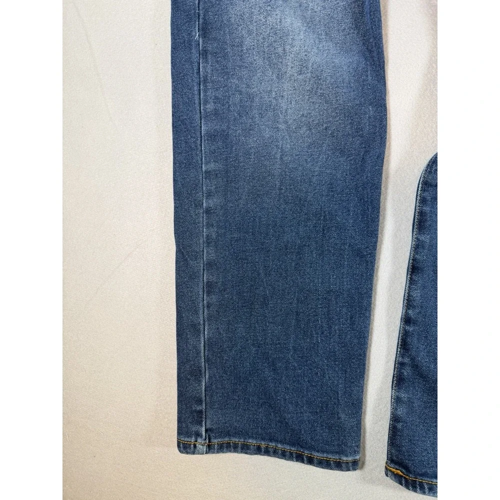 True Religion Jeans Mens Size 40 Blue Medium Wash Straight Leg Stretch Denim